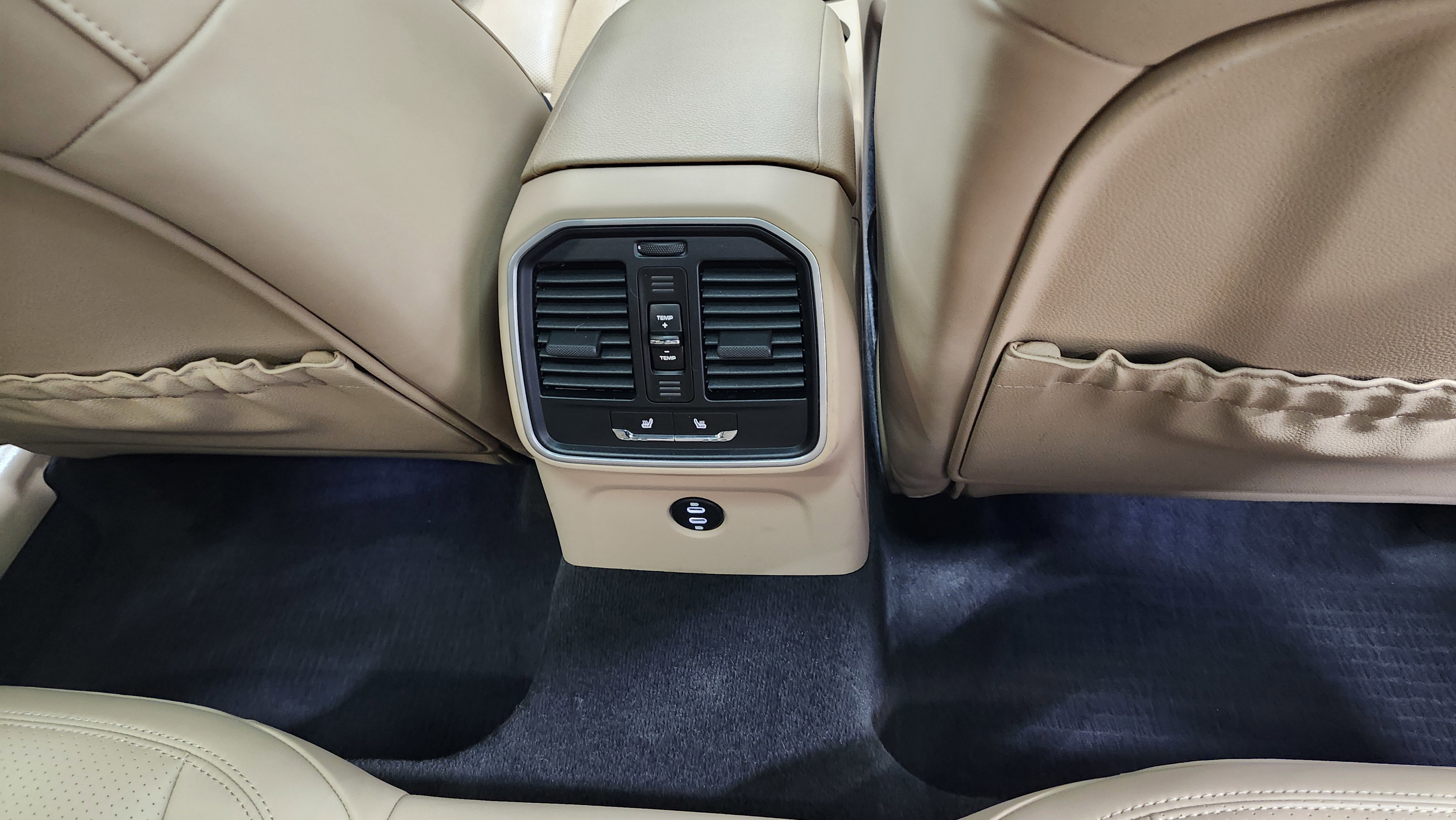 Used 2023 Porsche Macan S image 23