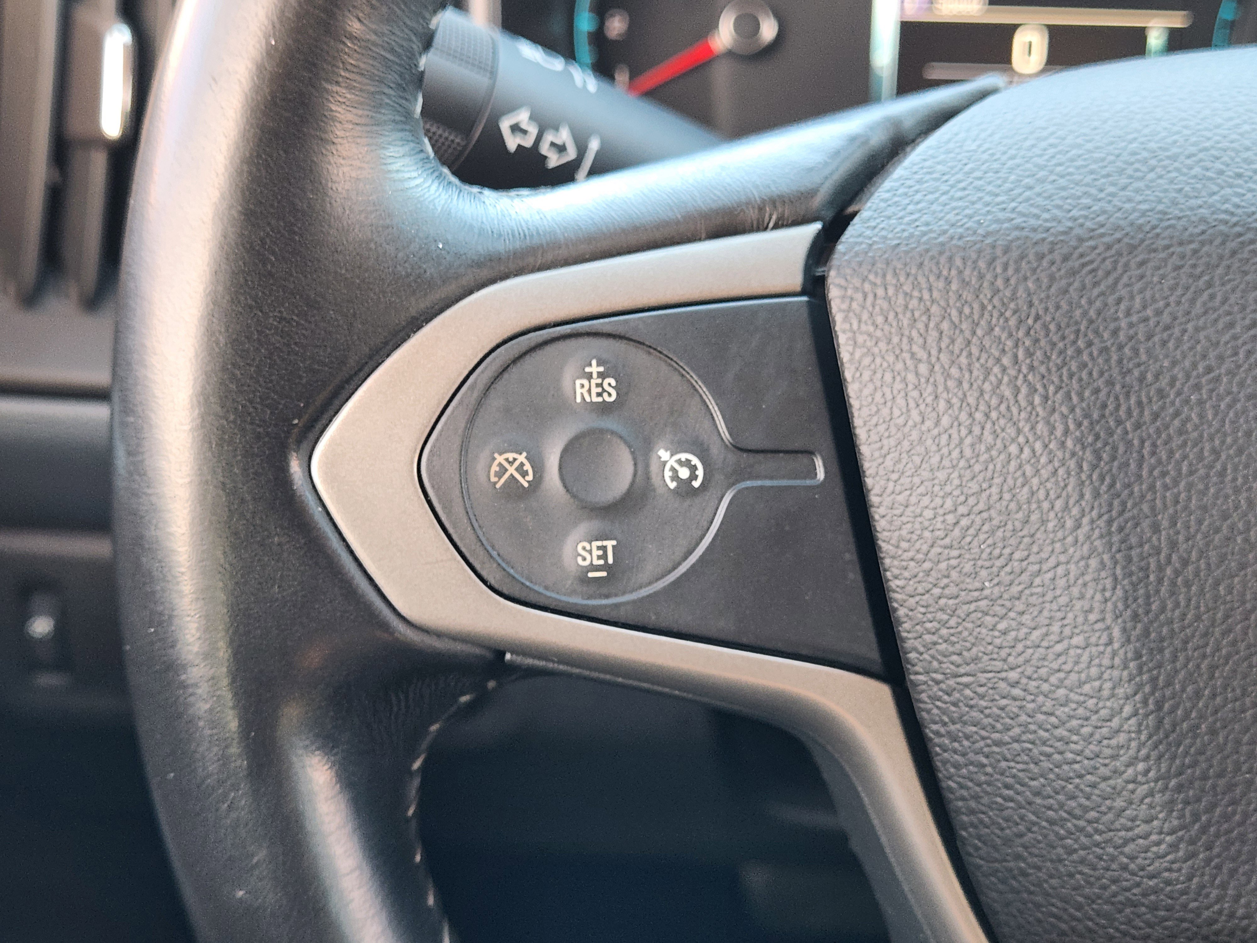 Used 2016 Chevrolet Colorado Z71 image 33