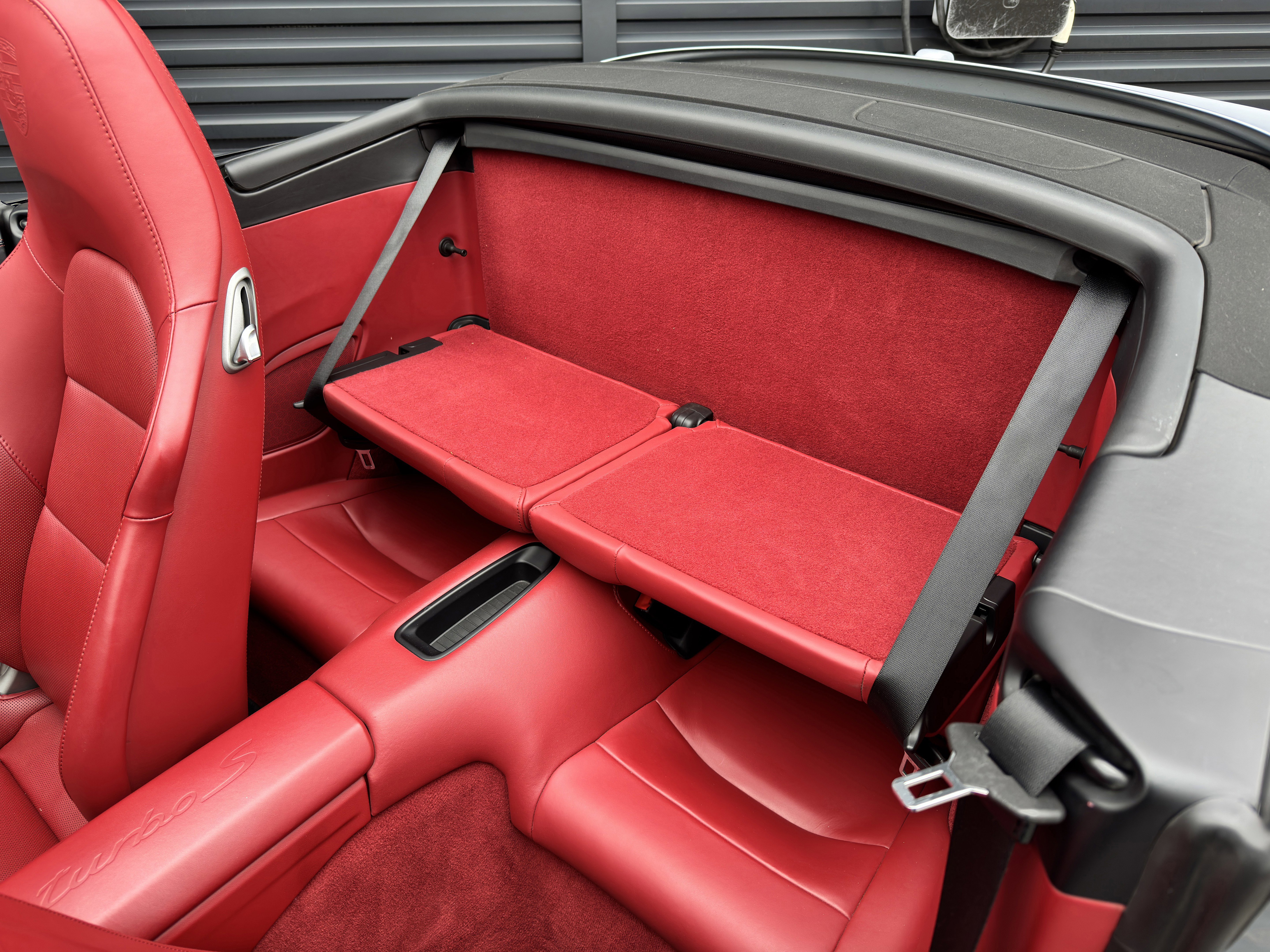 Certified 2016 Porsche 911 Turbo S image 37