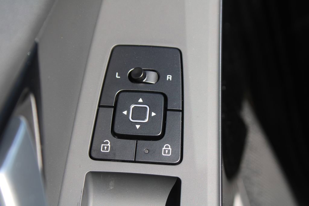 New 2026 Kia Niro EX FWD image 21