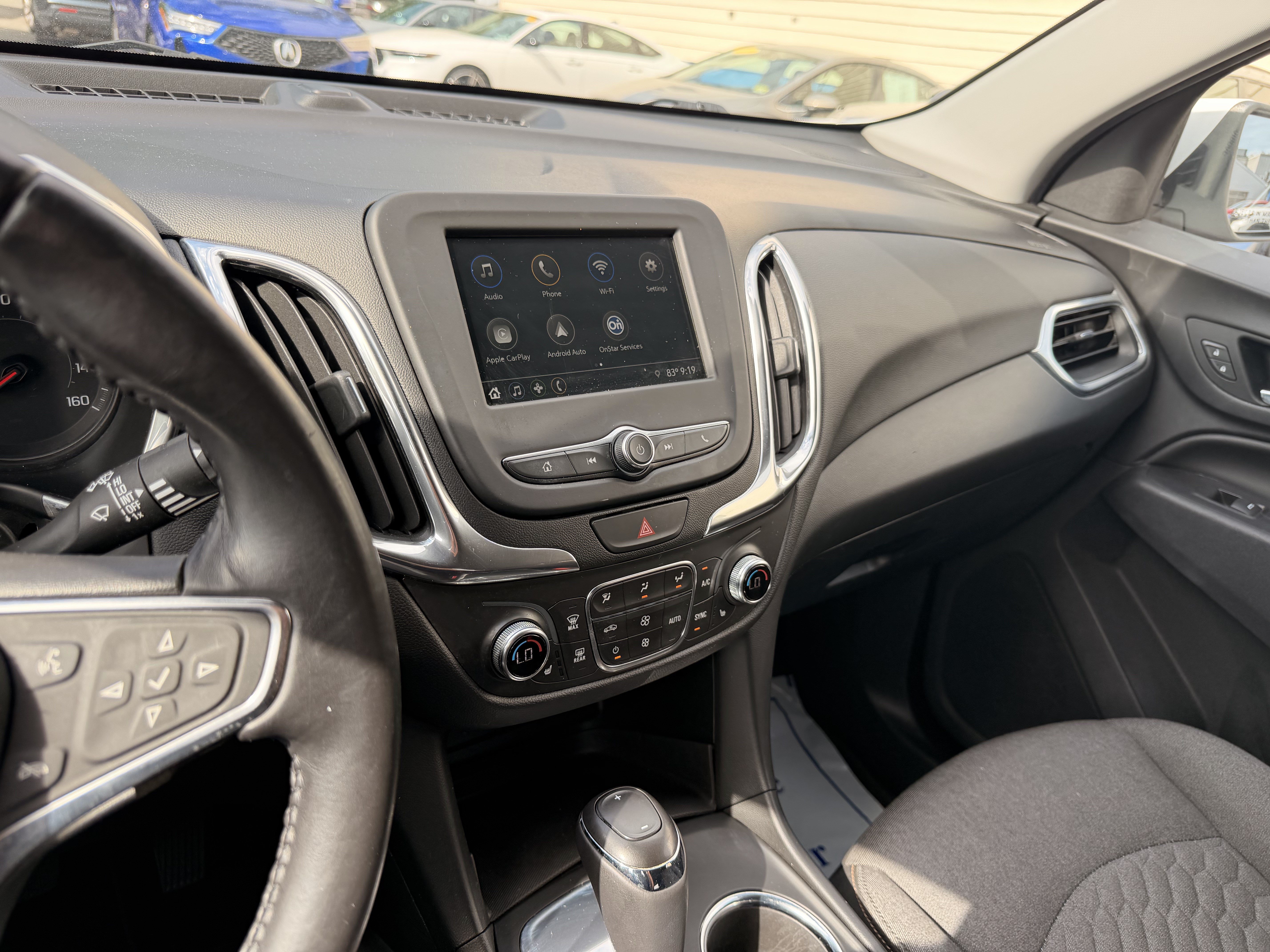 Used 2019 Chevrolet Equinox LT FWD image 17