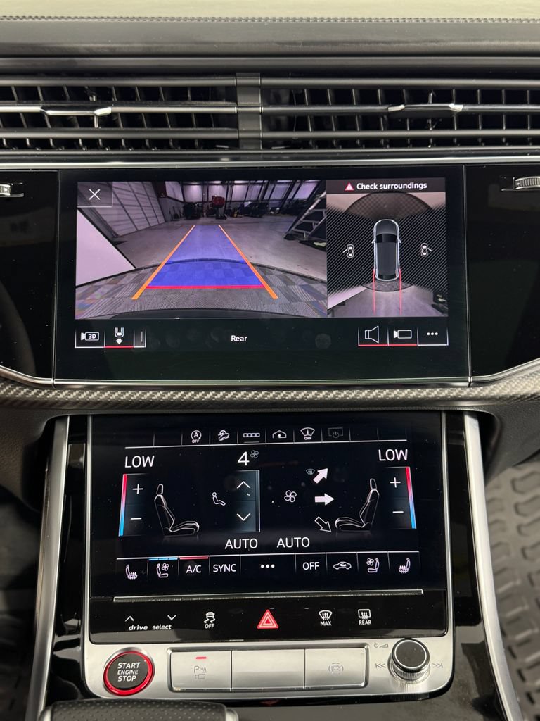 Used 2021 Audi RS Q8 w/ Luxury Package AWD/4WD image 17