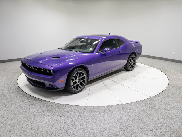 Used 2016 Dodge Challenger R/T Plus RWD image 29