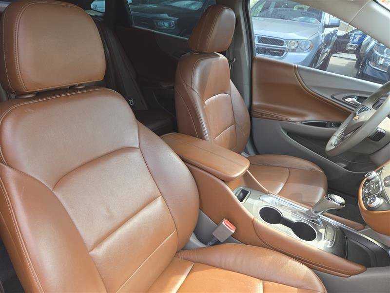 Used 2016 Chevrolet Malibu LT w/ Leather Package image 20