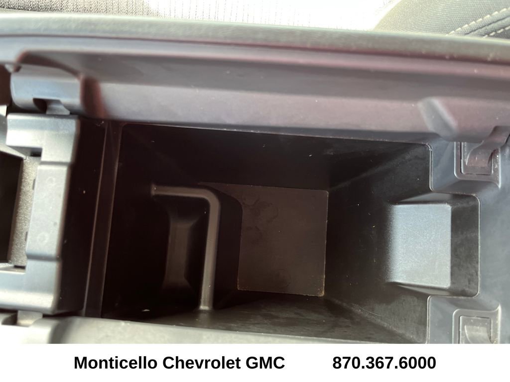 Used 2023 Nissan Rogue SV image 22
