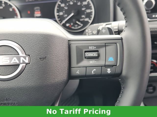 Certified 2025 Nissan Rogue SV FWD image 28