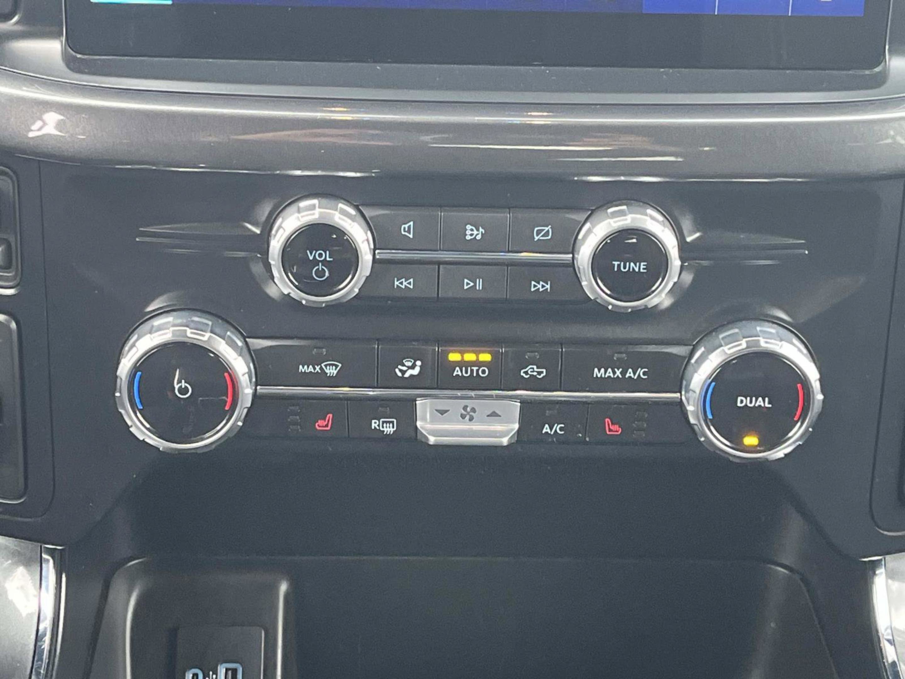 Used 2023 Ford F150 XLT w/ Equipment Group 302A High image 18