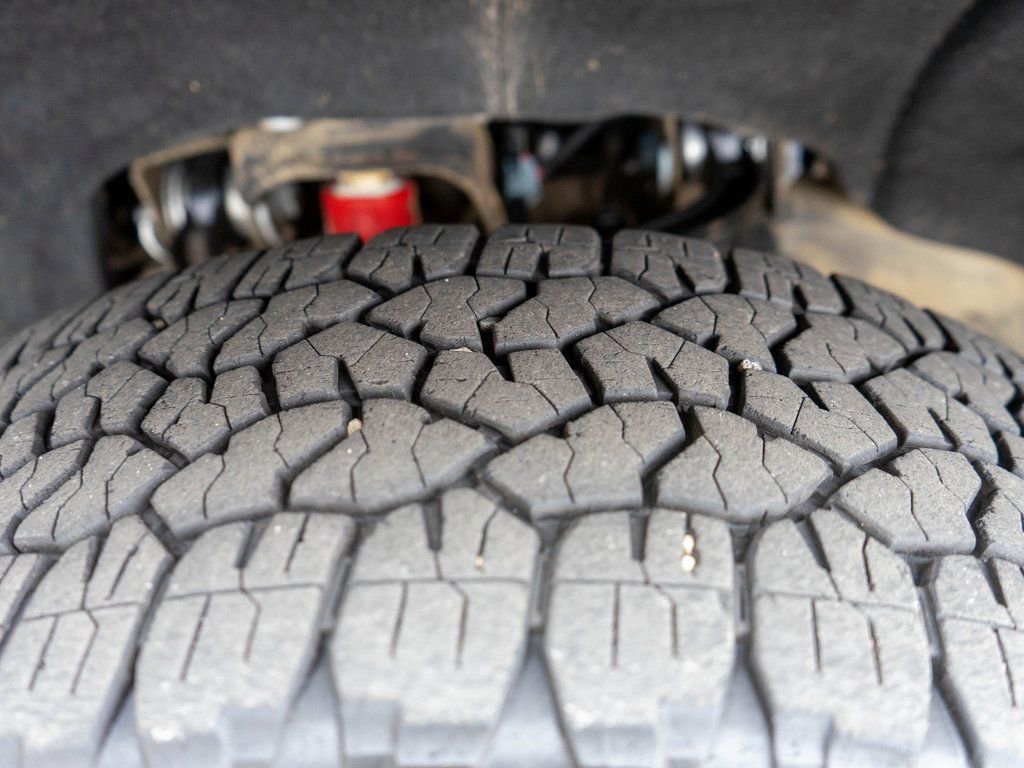 Used 2025 GMC Sierra 2500 Denali w/ Denali Reserve Package image 40