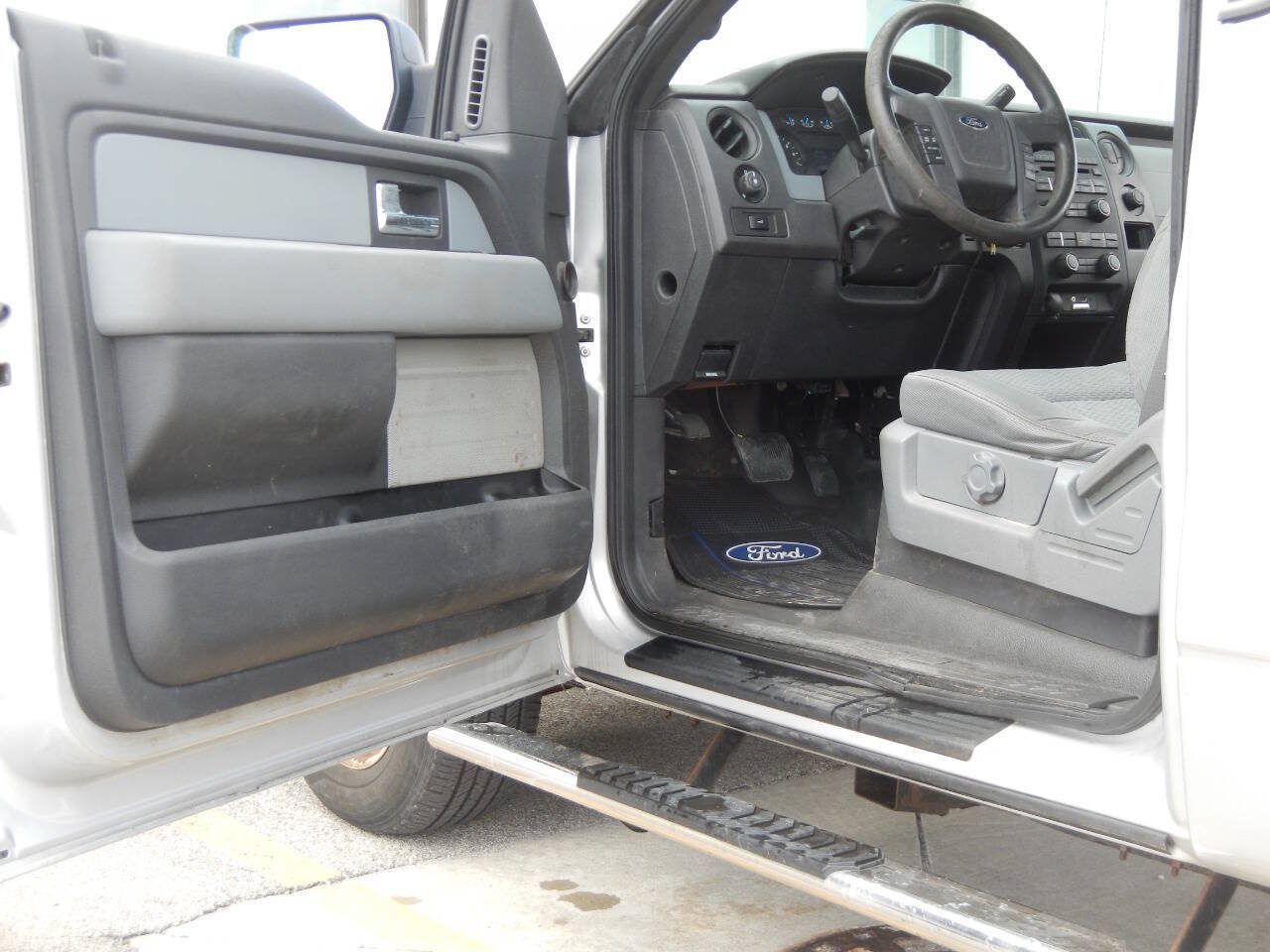 Used 2014 Ford F150 XL w/ Equipment Group 101A Mid RWD image 22