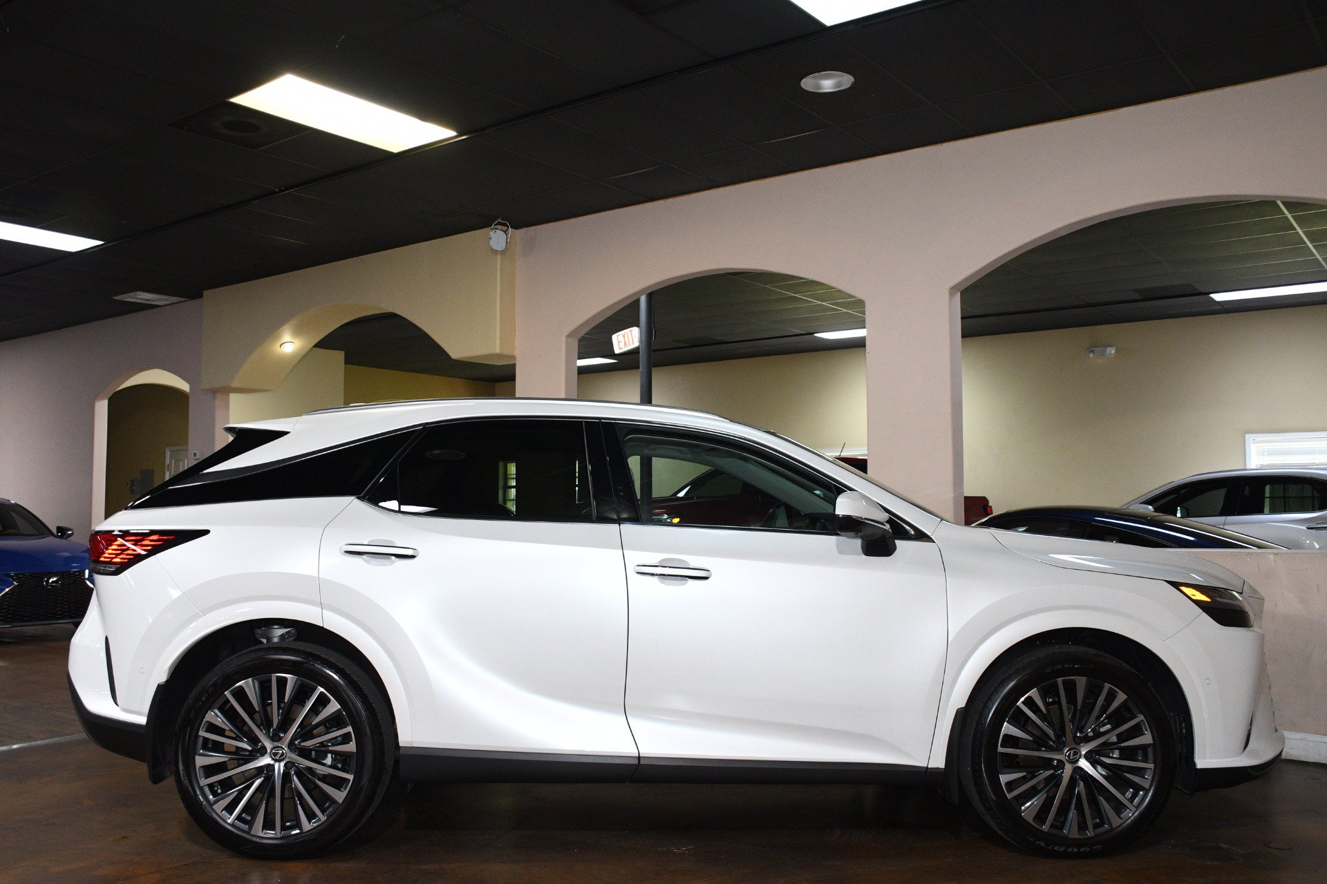 Used 2025 Lexus RX 350 Premium Plus w/ Convenience Package FWD image 52