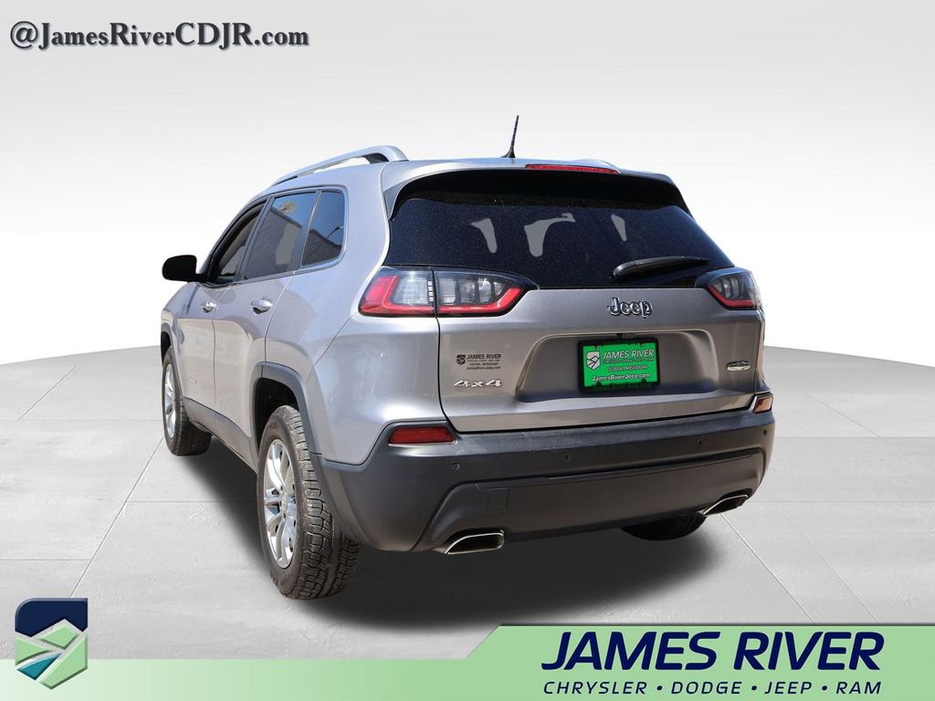 Used 2021 Jeep Cherokee Latitude Lux w/ Mopar Interior Package AWD/4WD image 3