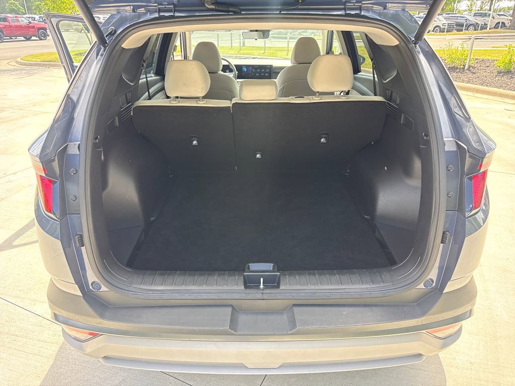 Used 2025 Hyundai Tucson SEL FWD image 33