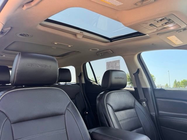 Used 2017 GMC Acadia Denali w/ Technology Package AWD/4WD image 27