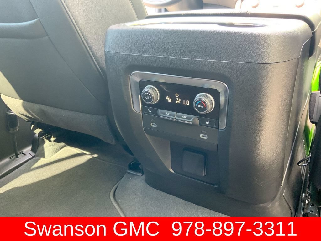 Used 2023 Chevrolet Tahoe Premier w/ Premium Package 2 AWD/4WD image 29