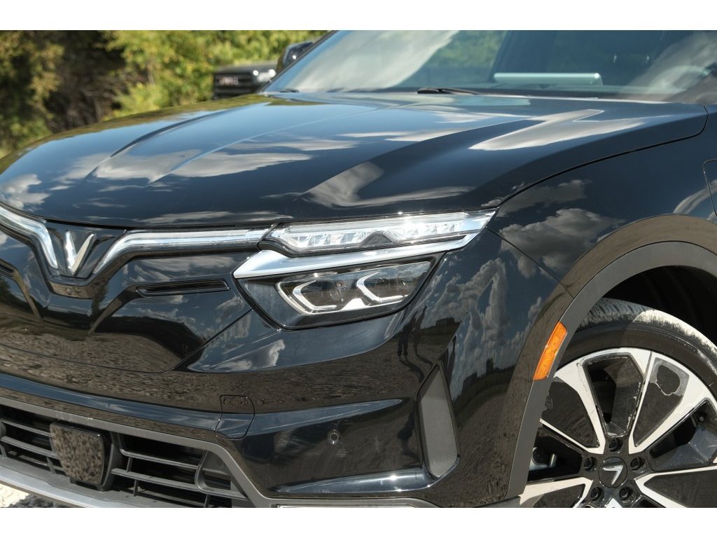 Used 2024 VinFast VF 8 Plus AWD/4WD image 8
