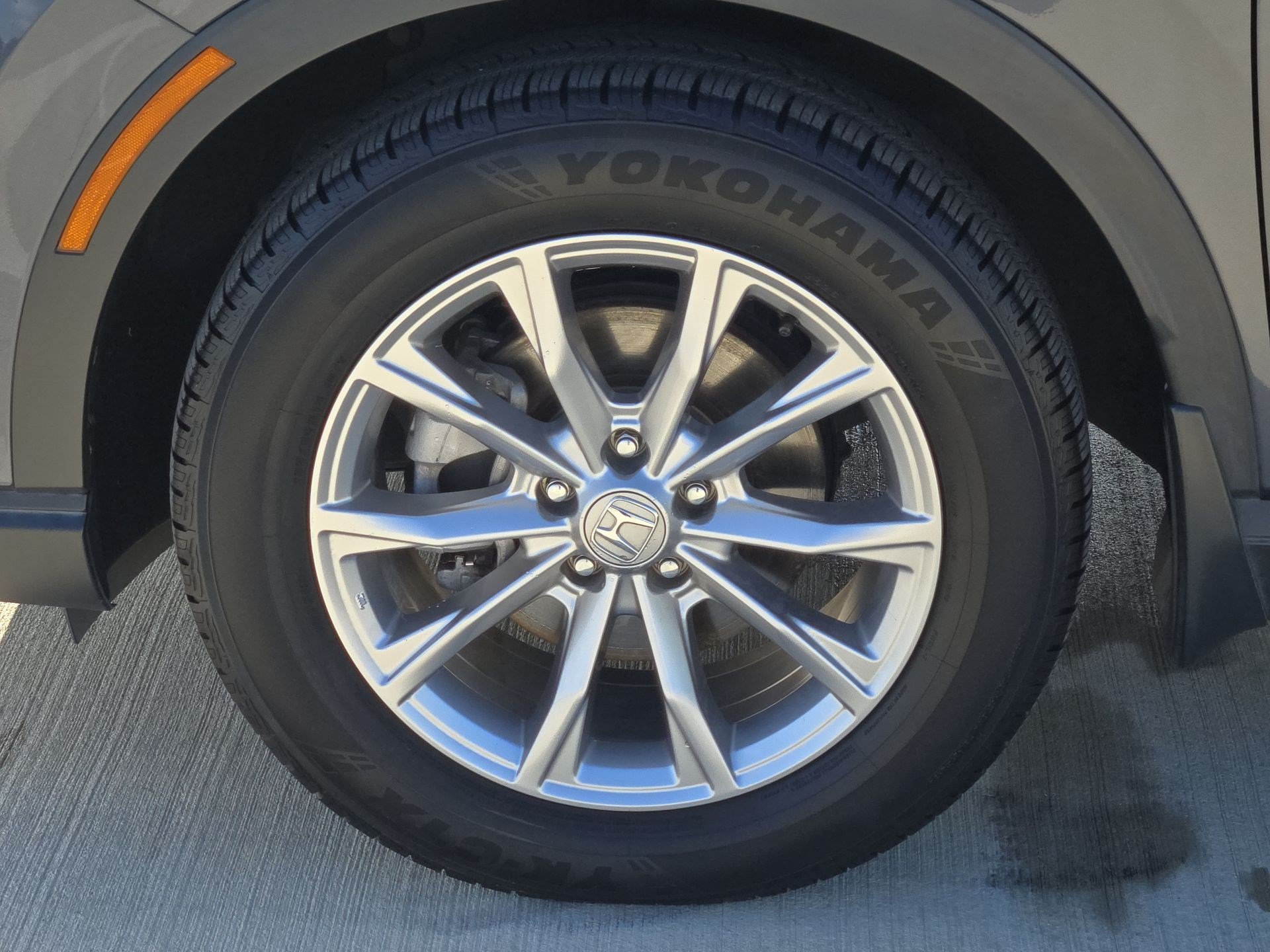 Used 2025 Honda CR-V EX-L image 11