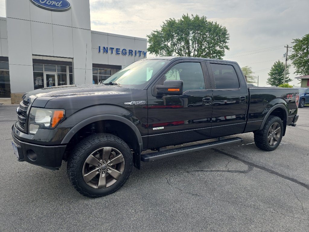 Used 2014 Ford F150 FX4 w/ Equipment Group 401A Mid AWD/4WD image 2