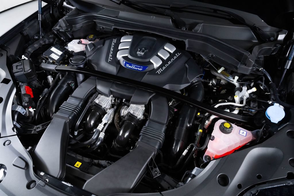 New 2026 Maserati Grecale Modena AWD/4WD image 9