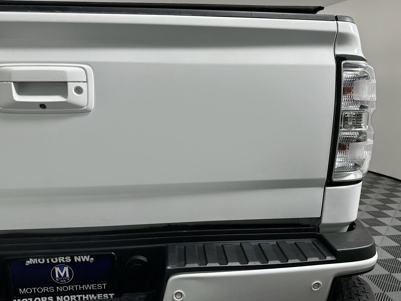 Used 2018 Chevrolet Silverado 2500 LTZ w/ Duramax Plus Package image 24