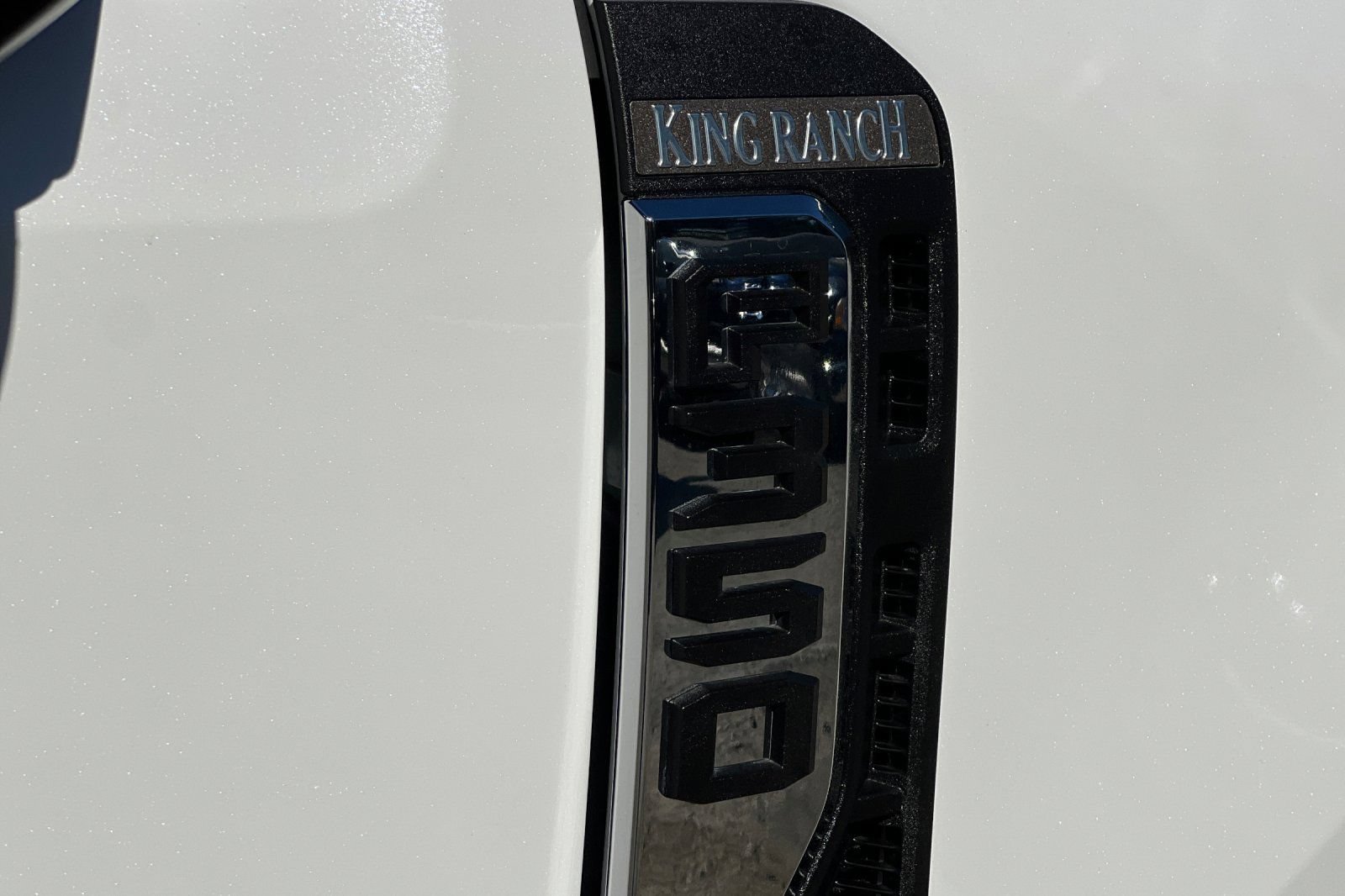 Certified 2026 Ford F350 King Ranch w/ Chrome Package AWD/4WD image 25