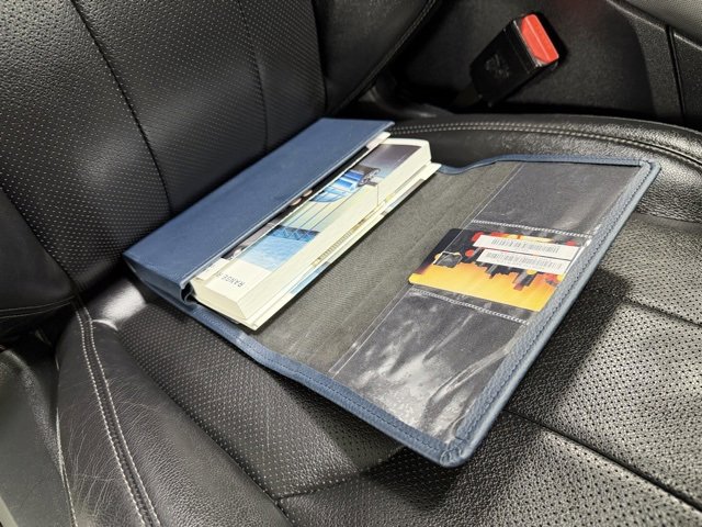 Used 2019 Land Rover Range Rover Evoque SE Dynamic image 27