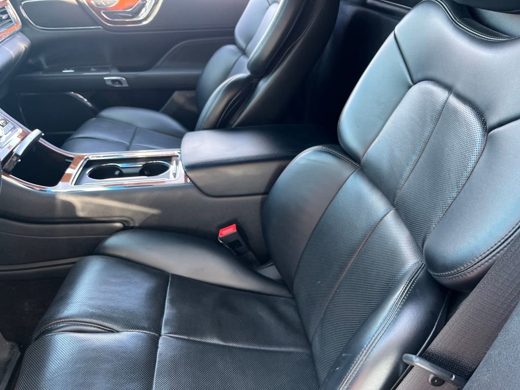 Used 2020 Lincoln Continental w/ Equipment Group 500A image 16