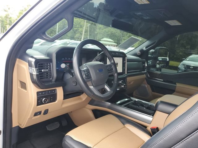Used 2023 Ford F450 Lariat w/ Lariat Ultimate Package AWD/4WD image 16