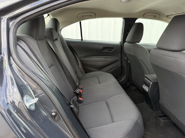 Used 2024 Toyota Corolla LE FWD image 29