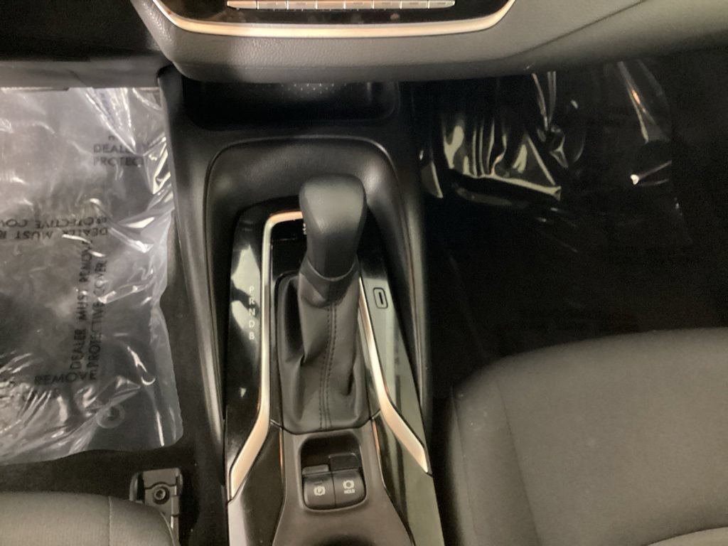 Used 2021 Toyota Corolla LE FWD image 18