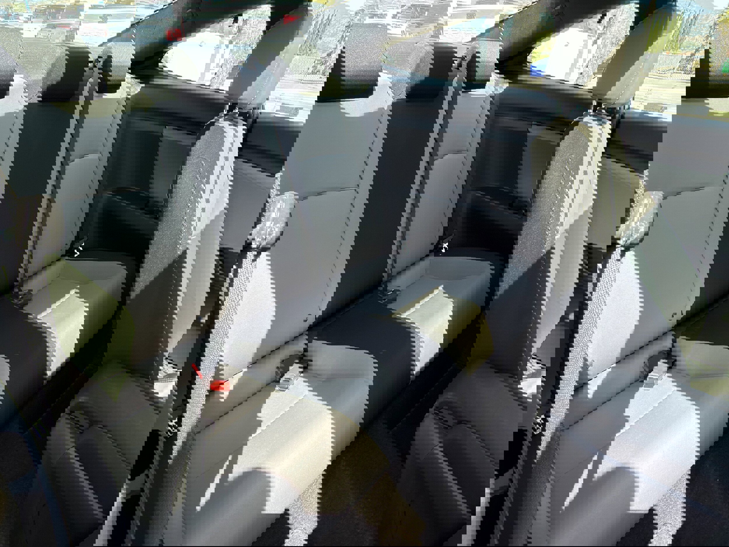 Used 2018 Honda Civic EX-T image 12