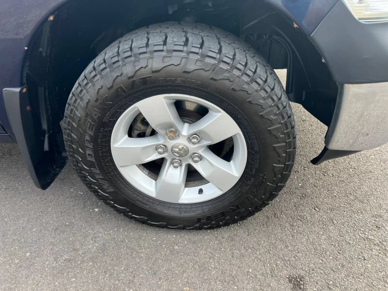 Used 2014 RAM 1500 ST w/ SXT Appearance Group AWD/4WD image 5