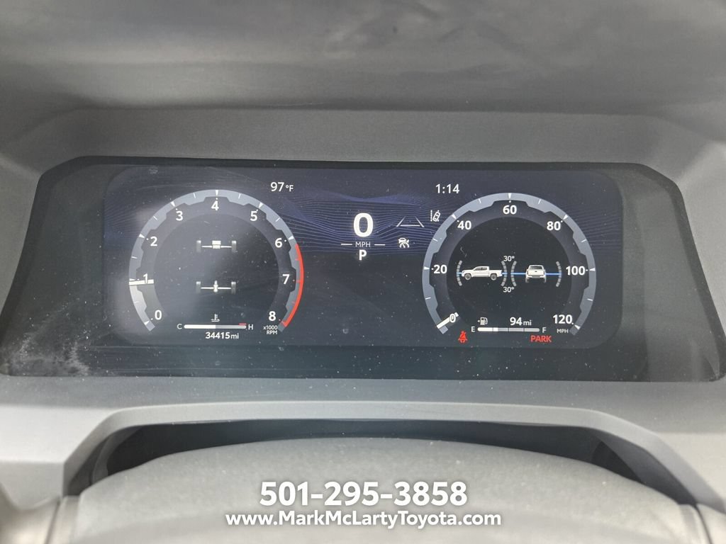 Used 2024 Toyota Tacoma TRD Off-Road AWD/4WD image 23