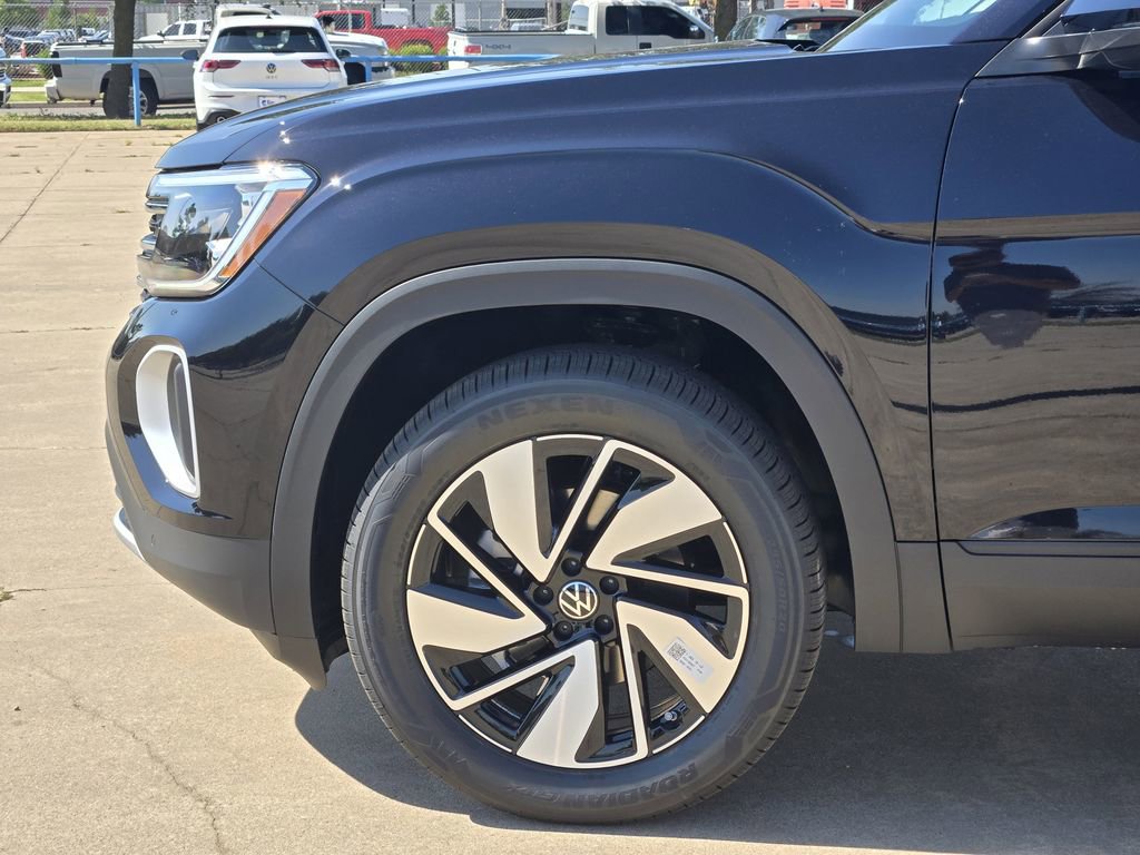 New 2026 Volkswagen Atlas SE image 5