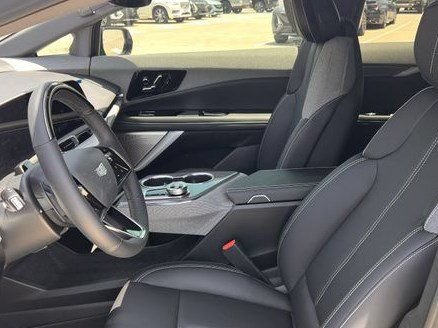New 2027 Cadillac Optiq Luxury AWD/4WD image 20