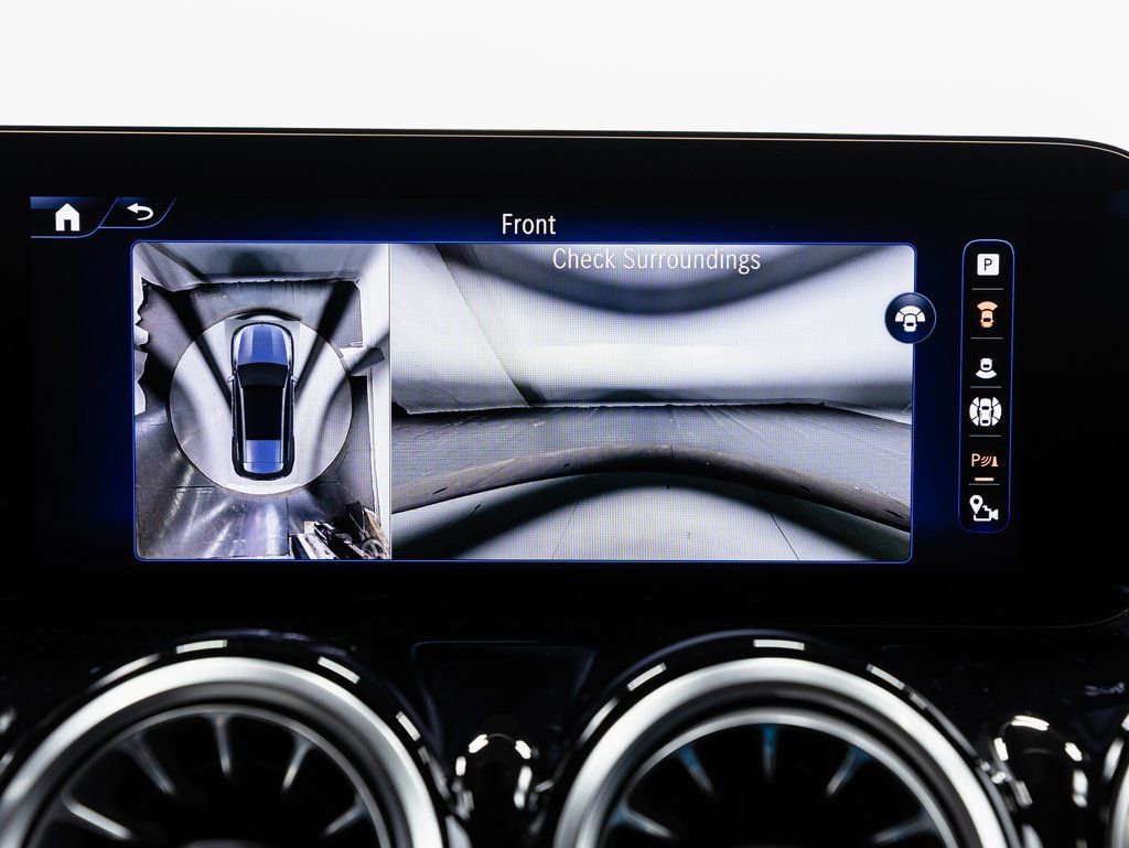 Used 2024 Mercedes-Benz EQB 350 4MATIC SUV image 19