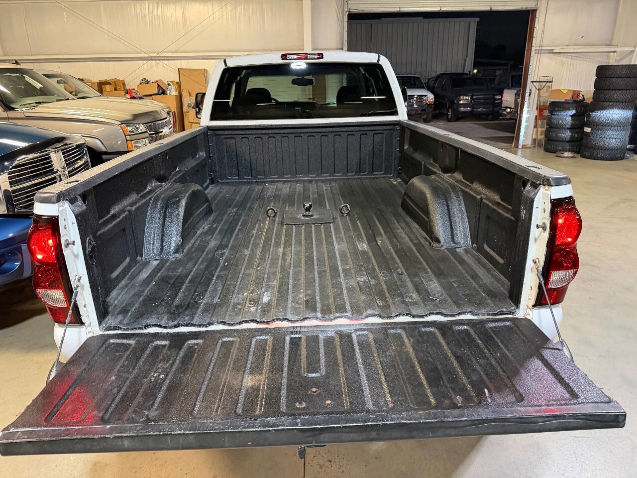 Used 2003 Chevrolet Silverado 3500 LS RWD image 16