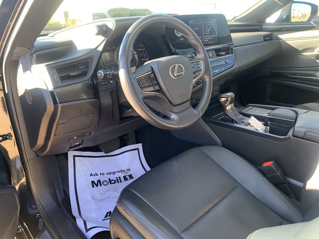 Used 2022 Lexus ES 300h 300h image 7