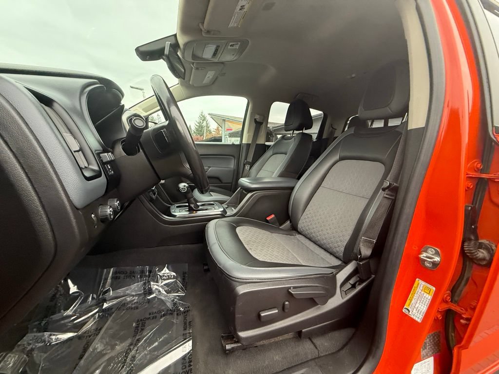 Used 2019 Chevrolet Colorado Z71 AWD/4WD image 16
