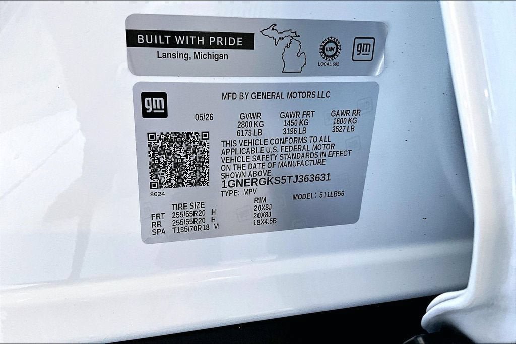 New 2026 Chevrolet Traverse LT w/ Driver Confidence Package FWD image 12