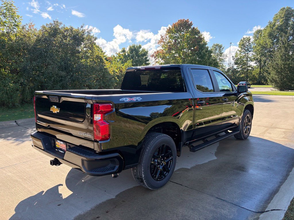 New 2026 Chevrolet Silverado 1500 Custom AWD/4WD image 9