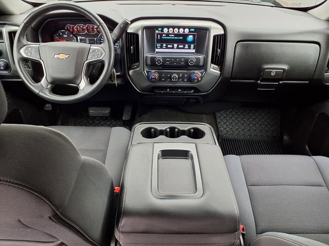 Used 2018 Chevrolet Silverado 1500 LT w/ LT Eassist Package image 8