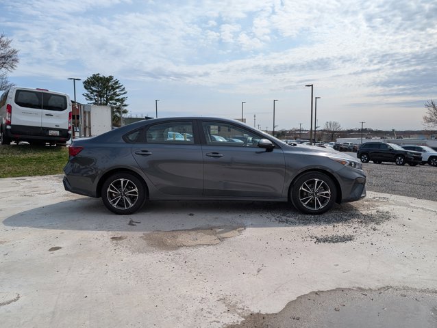 Used 2023 Kia Forte LXS w/ LXS Technology Package image 4