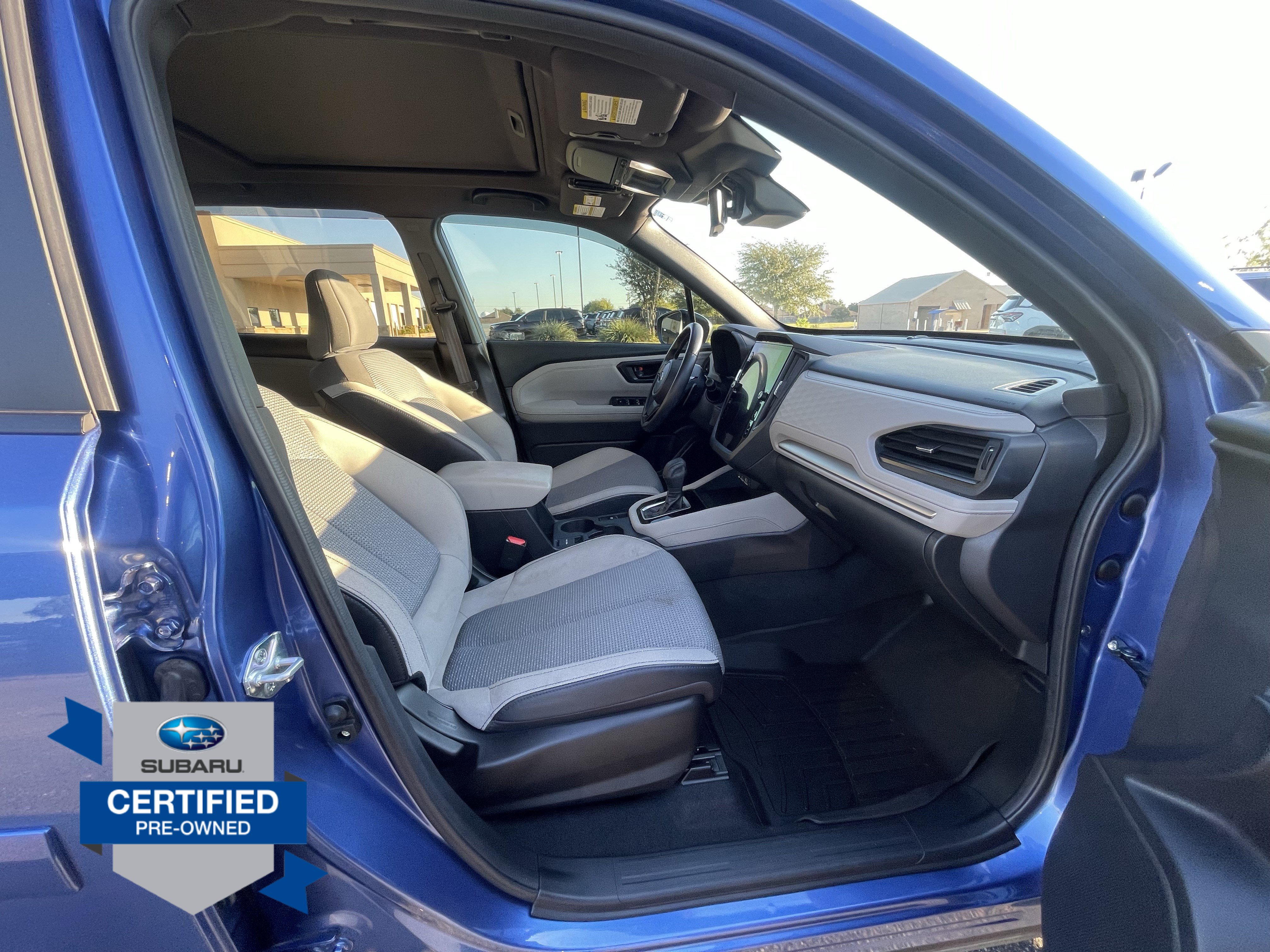 Used 2025 Subaru Forester Premium AWD/4WD image 10