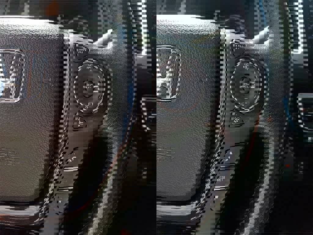 Used 2017 Honda Ridgeline RTL-E image 23