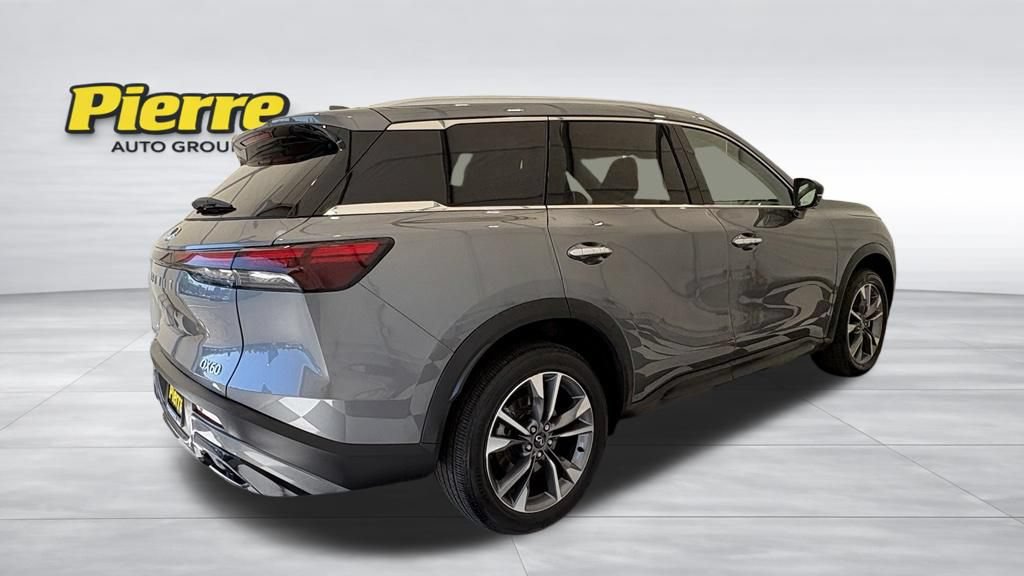 Used 2024 INFINITI QX60 Luxe AWD/4WD image 8