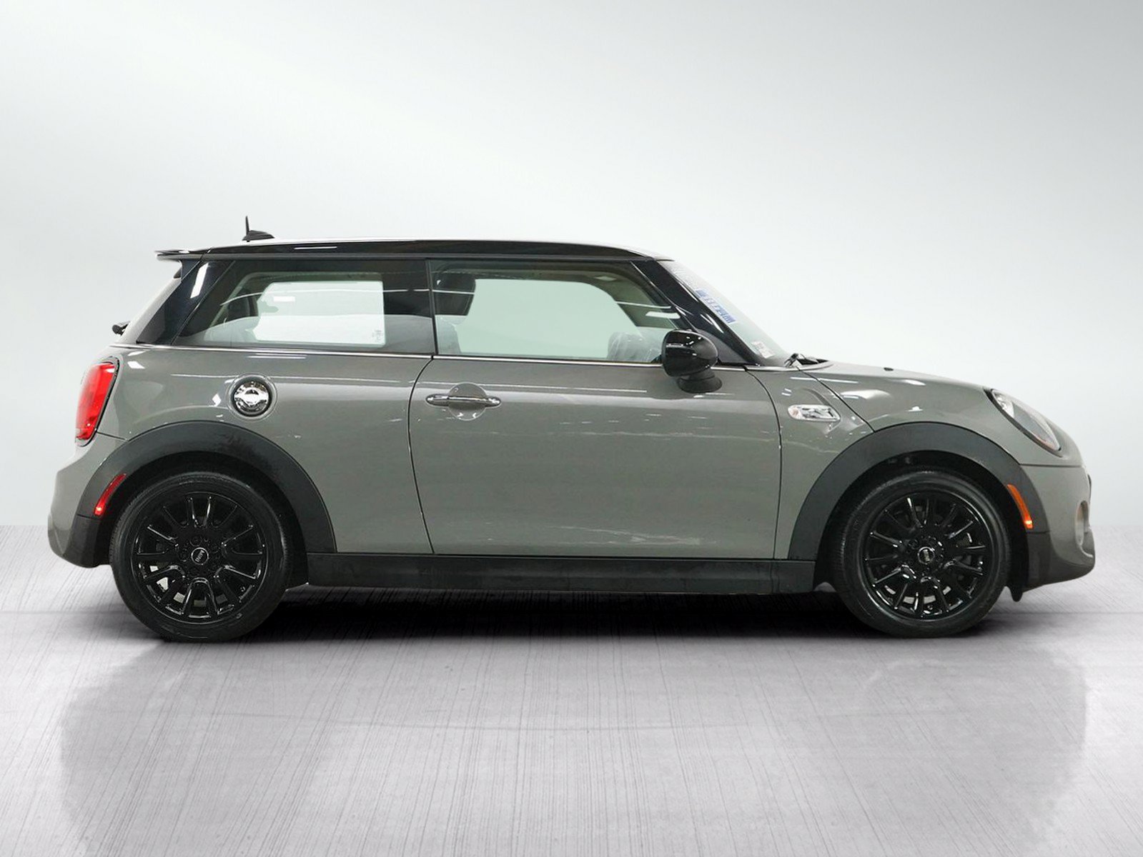 Used 2016 MINI Cooper S FWD image 6