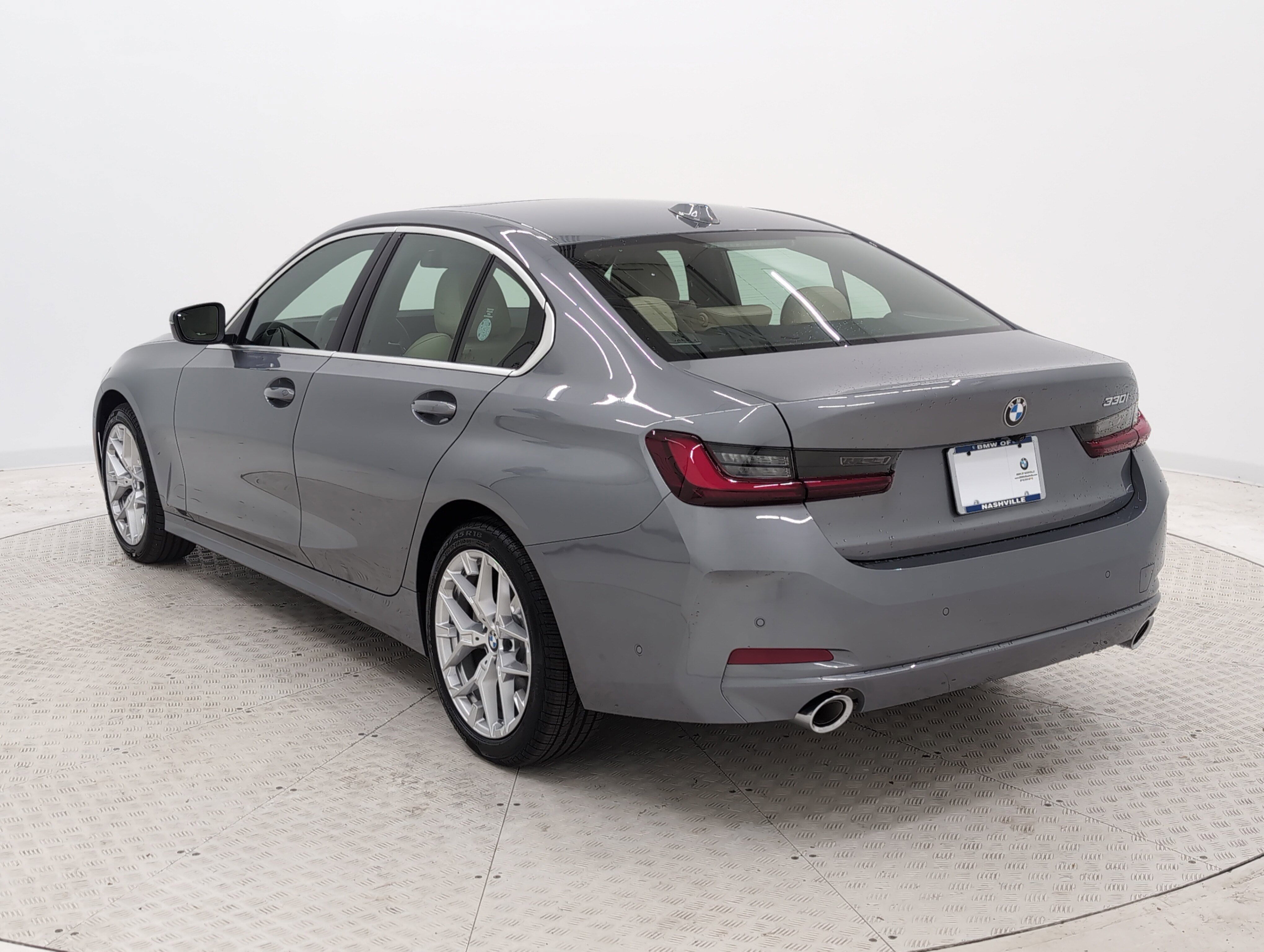 New 2025 BMW 330i Sedan w/ Premium Package image 6