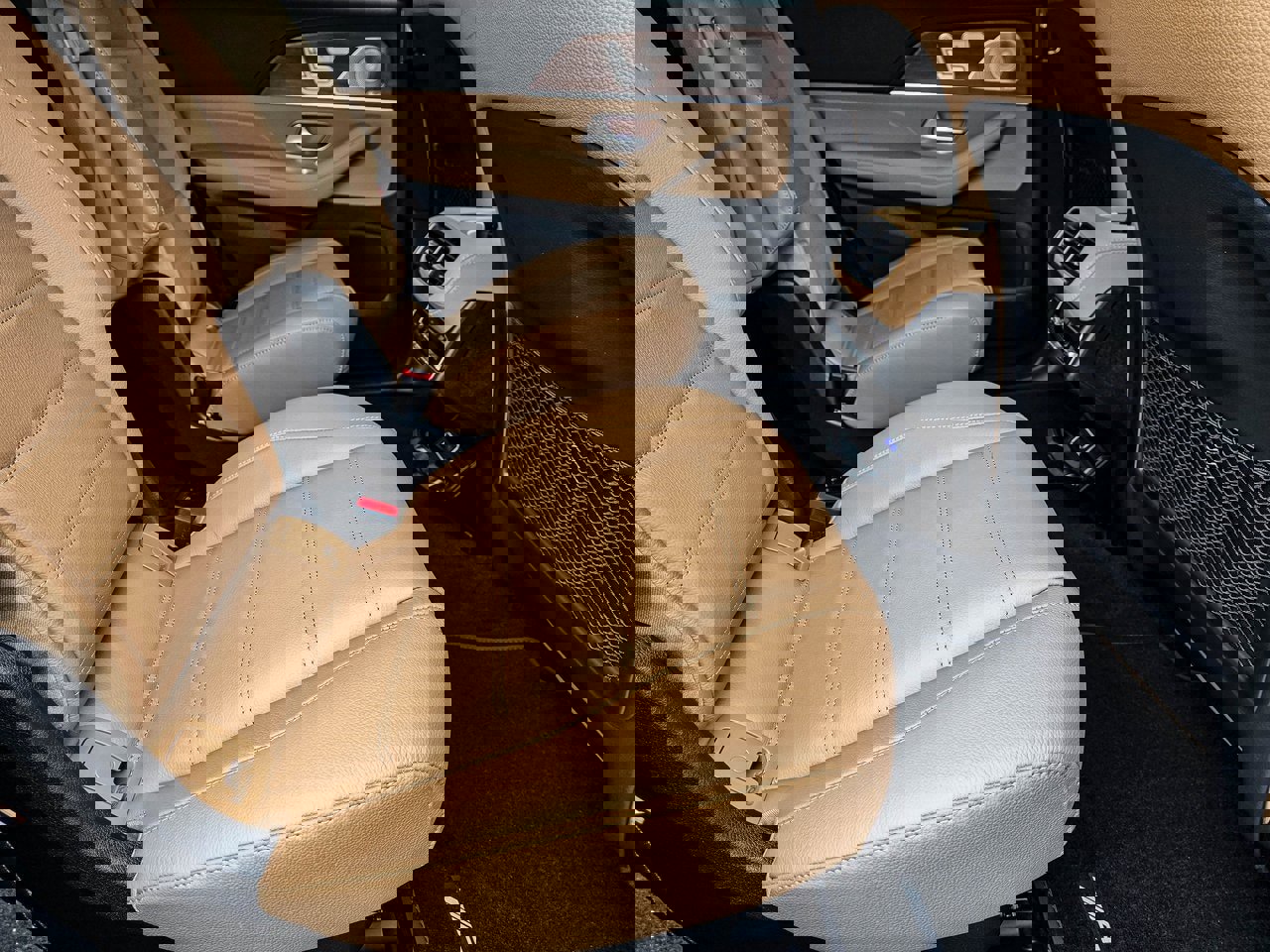 New 2026 Mercedes-Benz GLS 580 4MATIC image 33