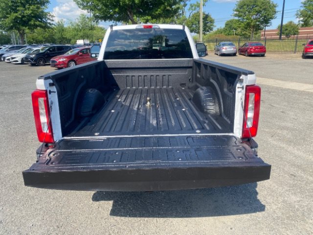 Used 2023 Ford F350 XLT w/ FX4 Off-Road Package AWD/4WD image 3