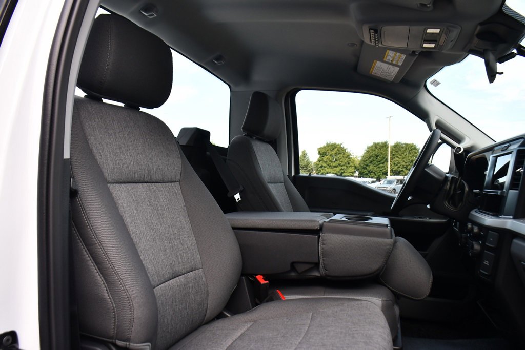 New 2026 Ford F250 XL image 15